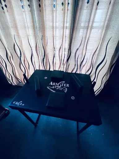 ARMSTER  CLASSIC ARMWRESTLING TABLE